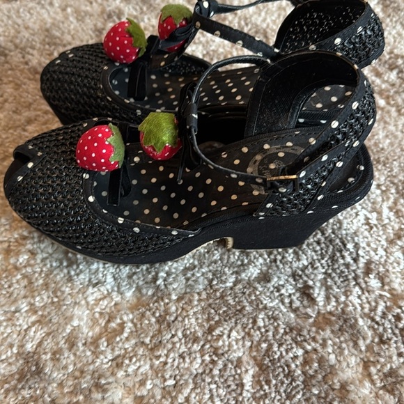 Black Polka Dot Wedge Sandals with Strawberry Accent - Picture 3 of 9